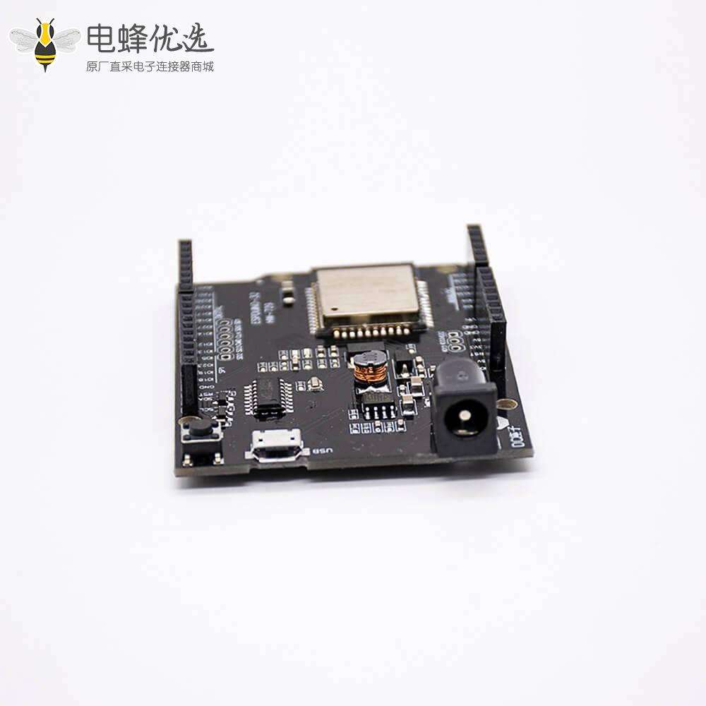 UNO D1 R32 WIFI蓝牙ESP32 4MB闪存CH340G开发板