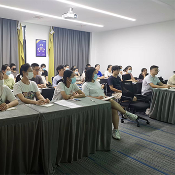 &ldquo;知行业，知公司&rdquo;&mdash;&mdash;电蜂团队8月培训顺利开展