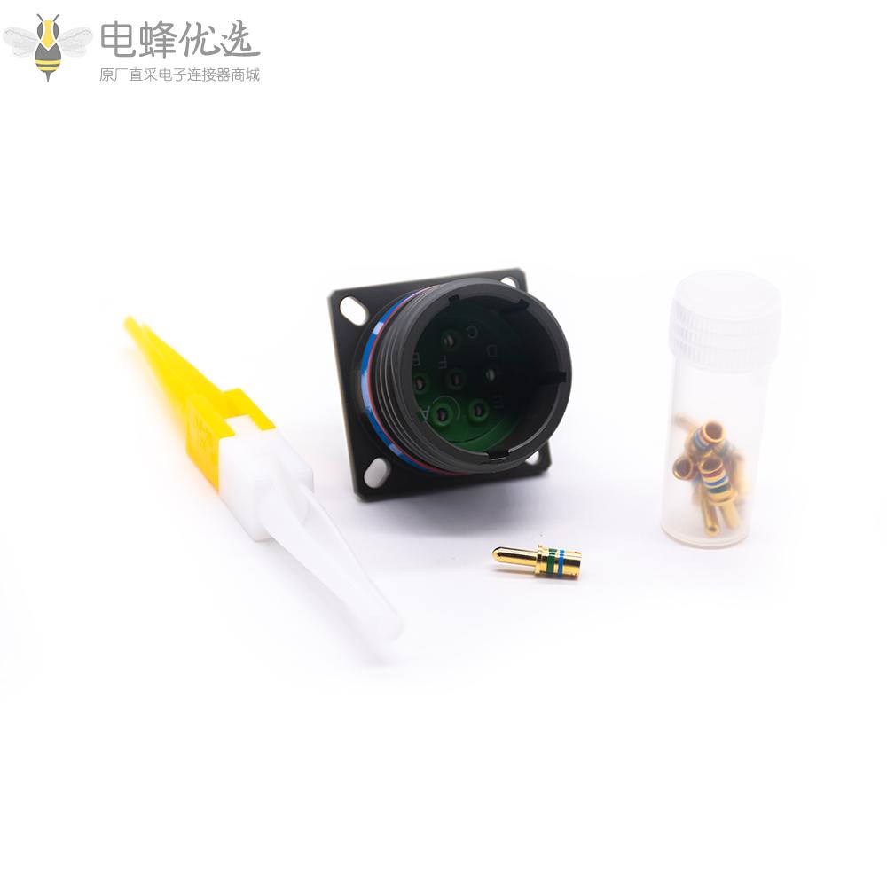 D38999插座6芯N键位17号壳体方形法兰带针公座